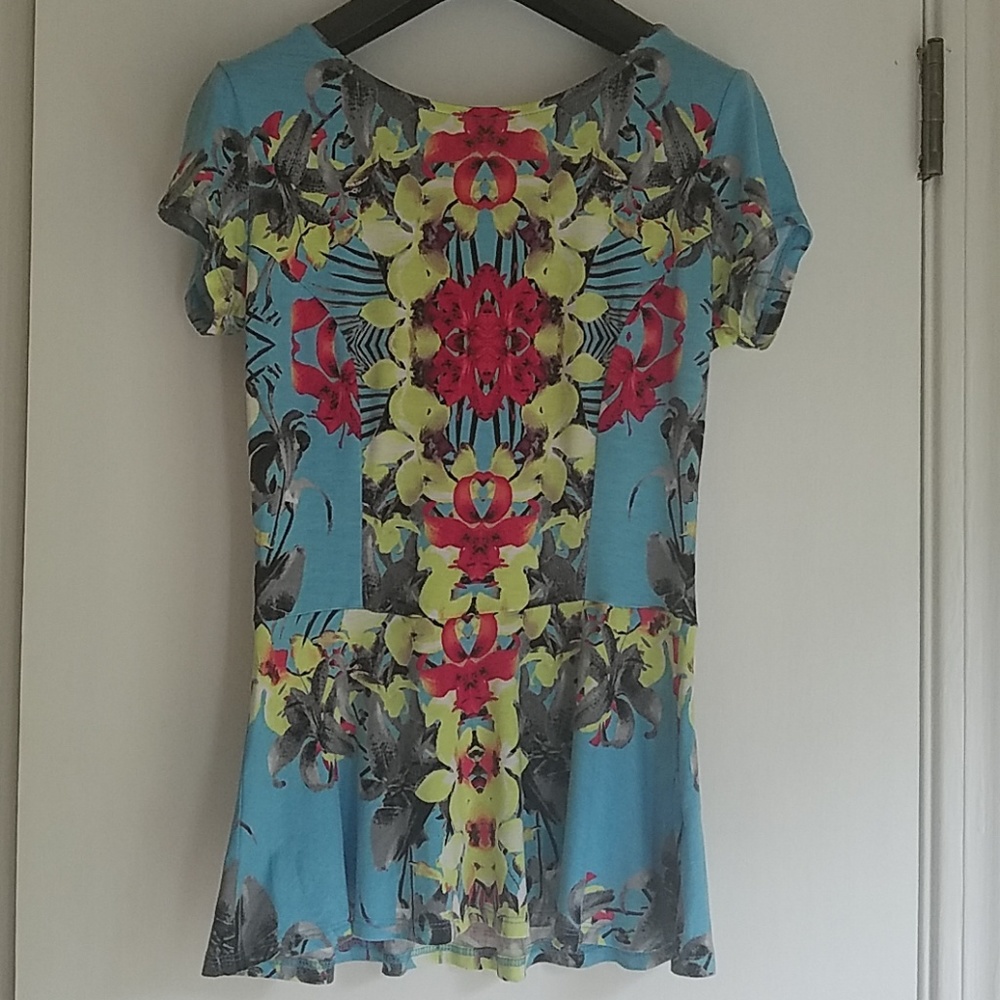 a.n.a. Tropical Peplum Top